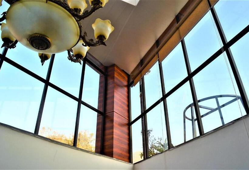 Standard-huone, Meeram Ganga, A Heritage Stay By The Ganges At Triveni Ghat