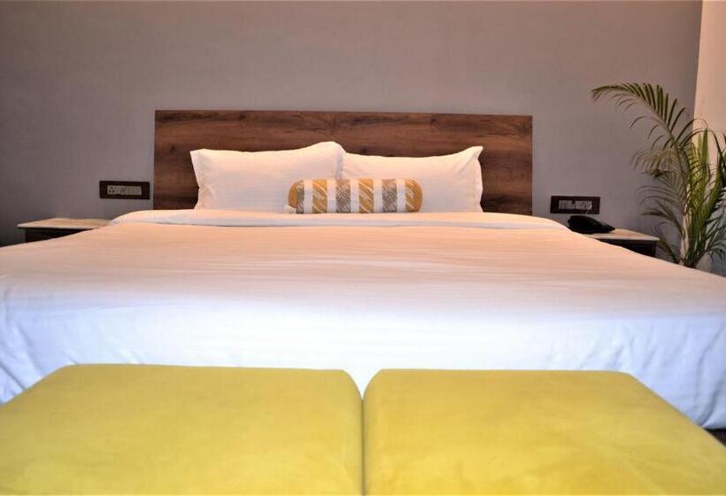 Deluxe-huone, Meeram Ganga, A Heritage Stay By The Ganges At Triveni Ghat