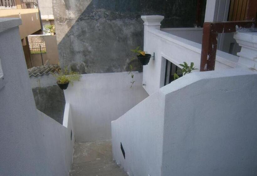 חדר אקונומי, Winston Dutch Canal Villa Guest House