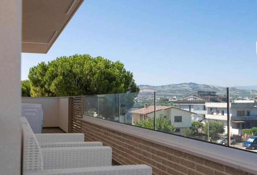 침실 1개 발코니 아파트, Residence Leomare