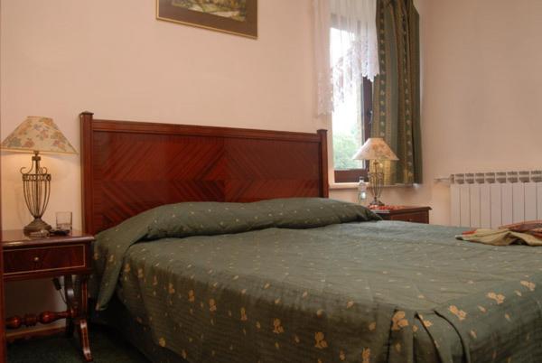 סוויטה, Perlyna Karpat