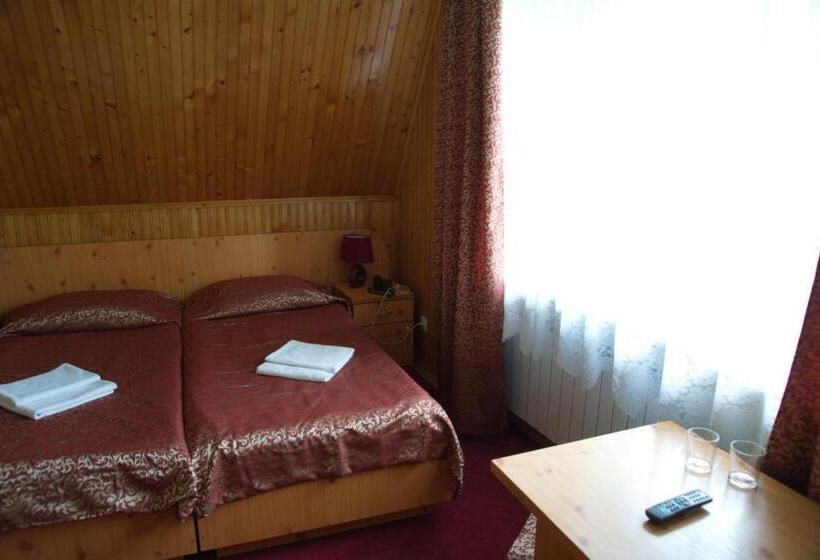 חדר אקונומי, Perlyna Karpat