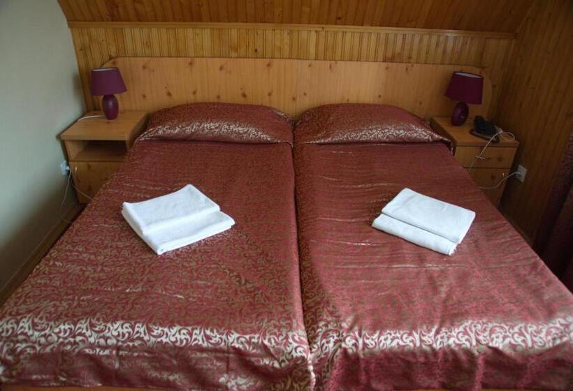 חדר אקונומי, Perlyna Karpat