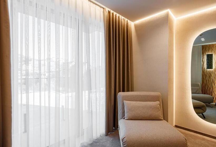 آپارتمان سوپریور 1 خوابه, Tavel Hotel & Spa