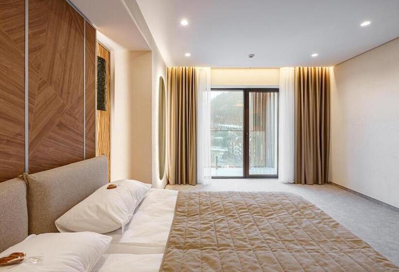 1 Bedroom Apartment Mountain View, Tavel Hotel & Spa