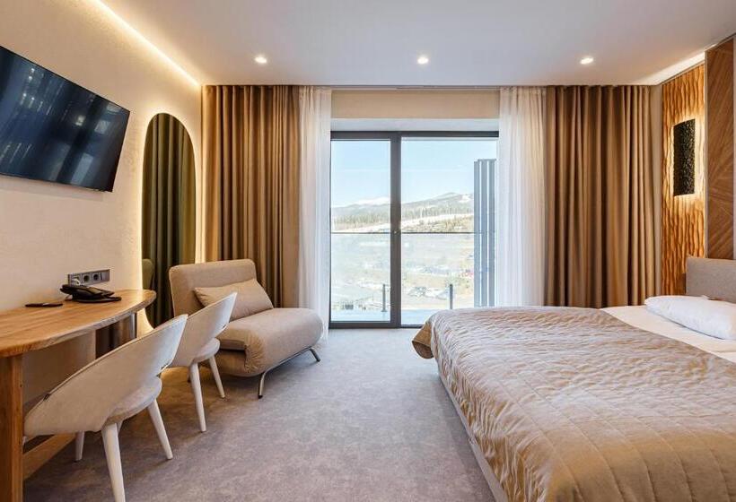 주니어 스위트, Tavel Hotel & Spa