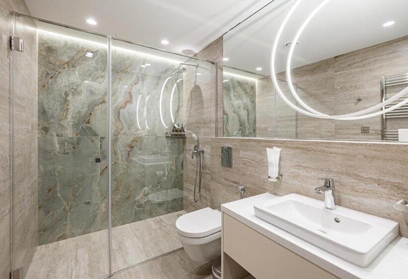 1 Bedroom Apartment Mountain View, Tavel Hotel & Spa