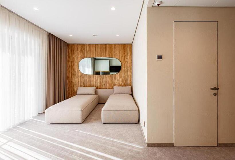 1 Bedroom Apartment Mountain View, Tavel Hotel & Spa