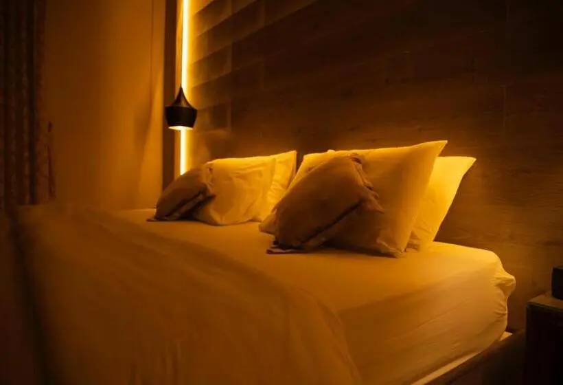 Huoneisto 2 Makuuhuonetta, Terrace Furnished Apartments   Mahboula