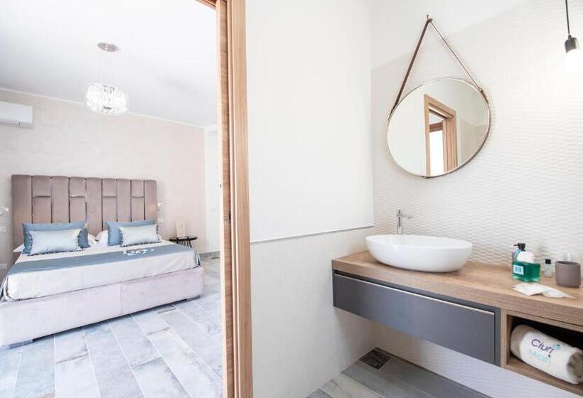 סוויטה דלוקס, Ciuri Di Mari