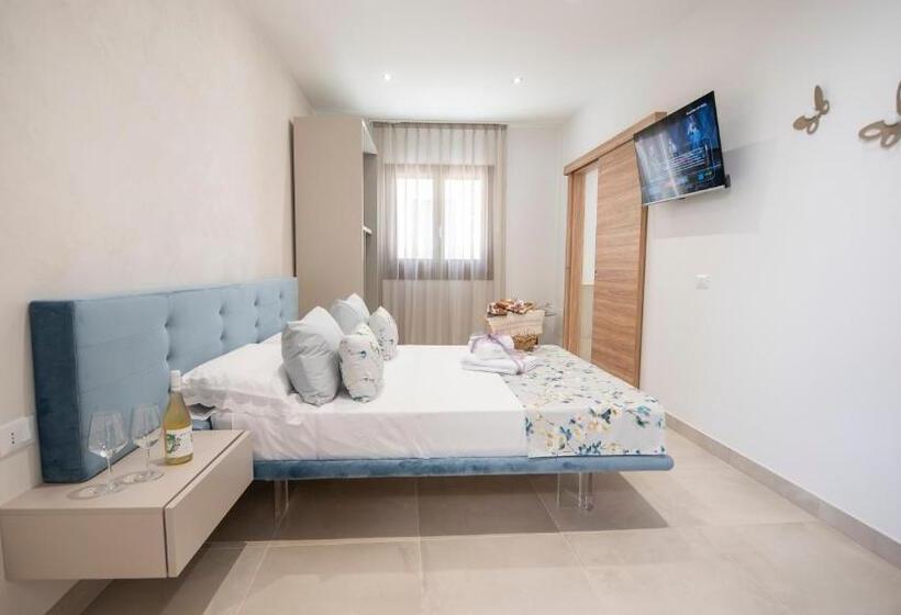 חדר דלוקס, Ciuri Di Mari