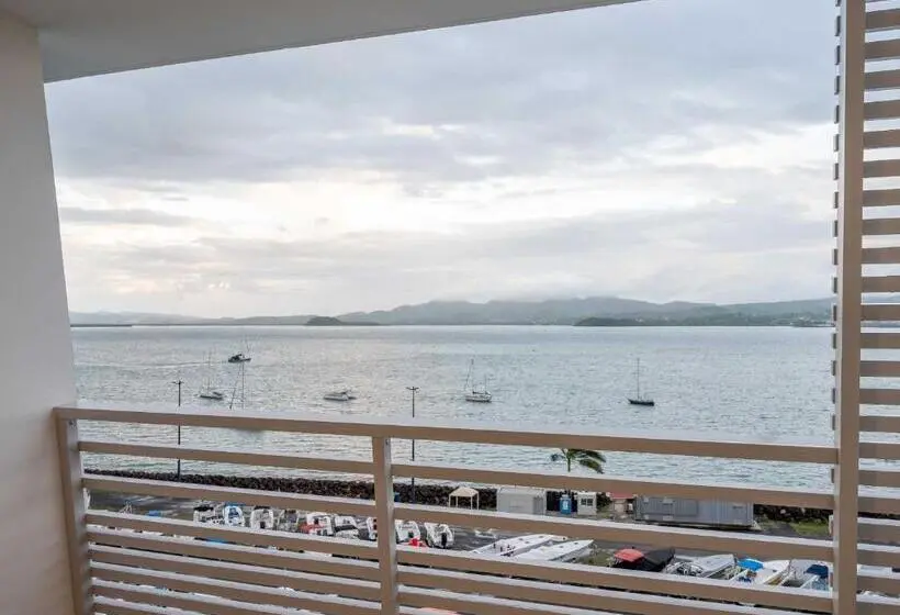 استودیوی استاندارد با چشمانداز دریا, B&b Home Fort De France Marina