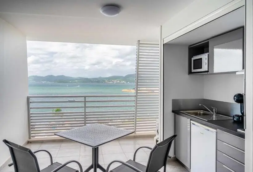 استودیوی استاندارد با چشمانداز دریا, B&b Home Fort De France Marina