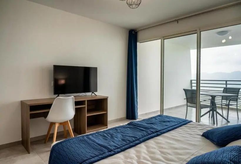 اتاق لوکس با چشمانداز دریا, B&b Home Fort De France Marina