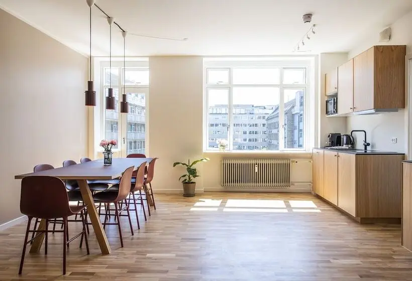 Huoneisto 3 Makuuhuonetta, The Lakes Apartments By Daniel&jacob S