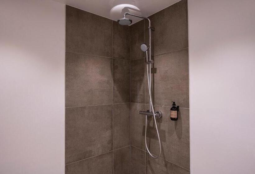 شقة دور أخير غرفة نوم واحدة, The Lakes Apartments By Daniel&jacob S