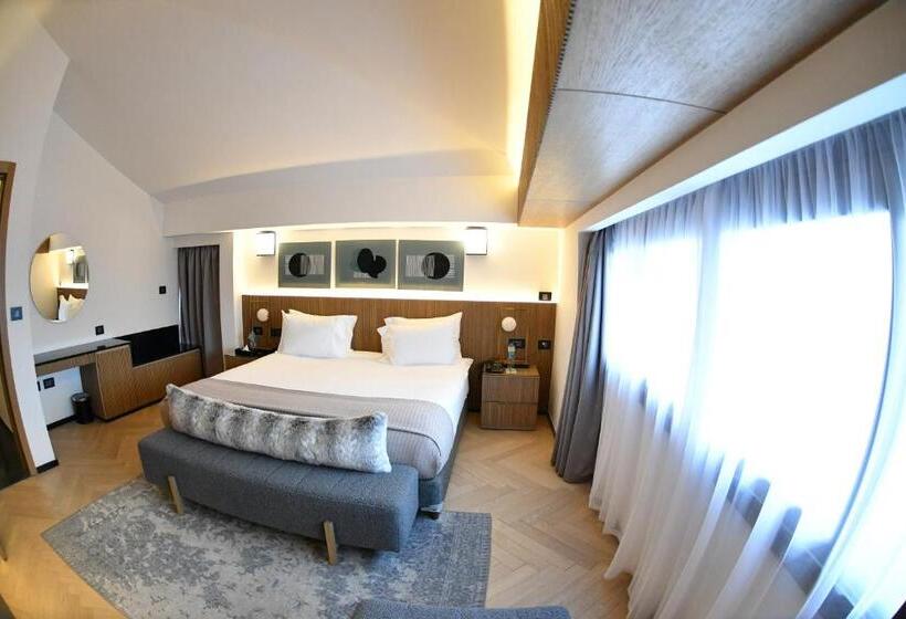 سوییت سوپریور, Faqra Hills