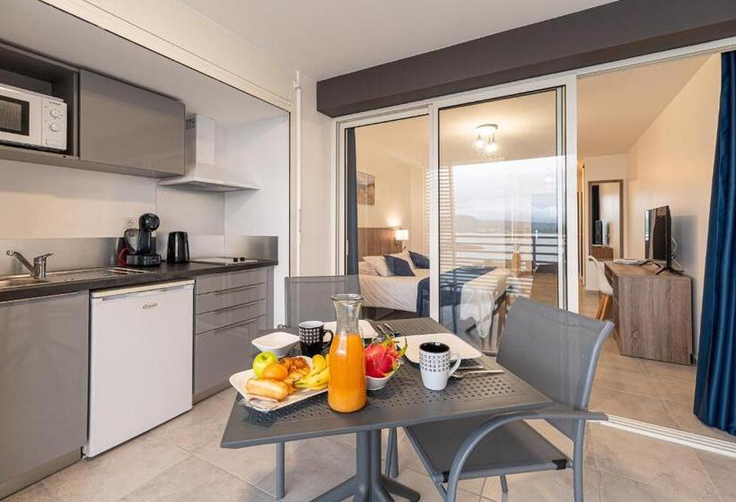 استودیوی استاندارد با چشم‌انداز دریا, B&b Home Fort De France Marina