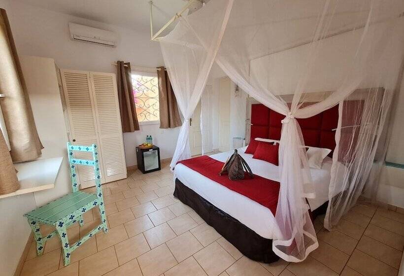 اتاق سوپریور, Le Souimanga Bleu Saly