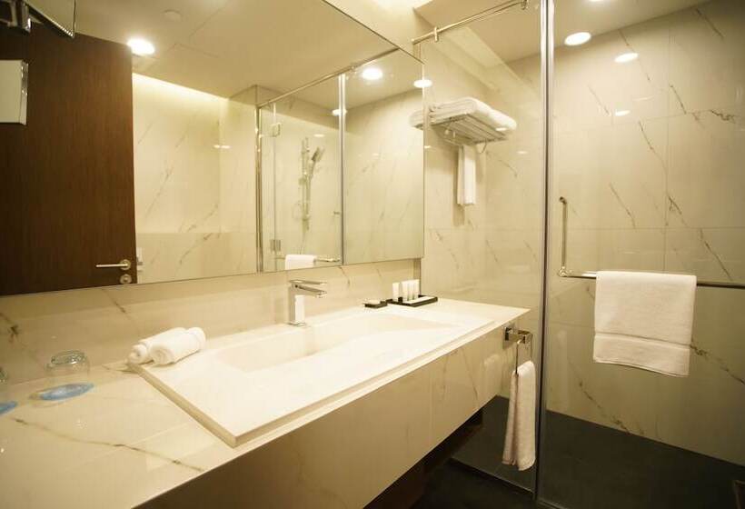 اتاق استاندارد, C   Hotel And Suites Doha