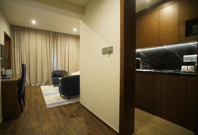 سوییت, C   Hotel And Suites Doha