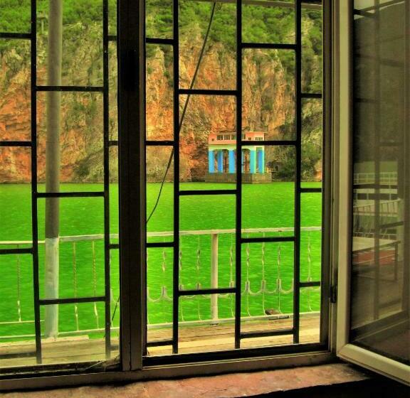 Четырехместный Номер Стандарт, Rozafa Ferry & Accommodation