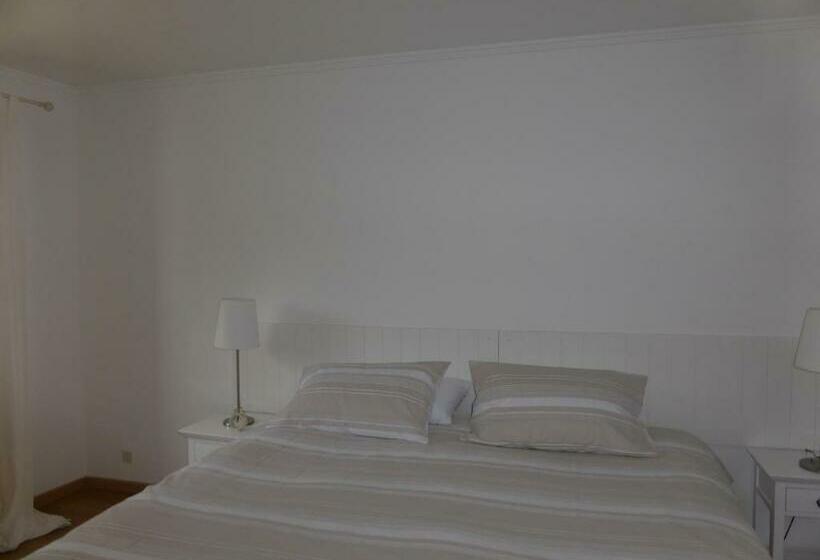 스탠다드 룸, Bedbreakfastbikespyrenees