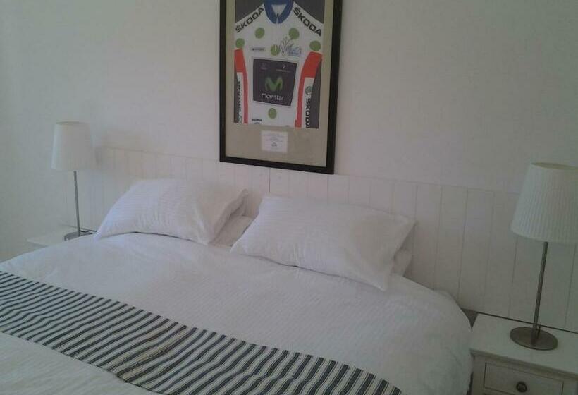 스탠다드 룸, Bedbreakfastbikespyrenees