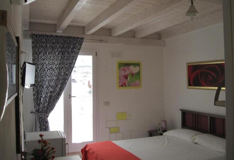 اتاق سوپریور, Casa Nave