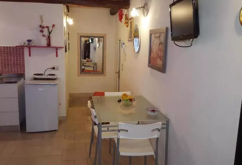 Superior-huone, Casa Nave