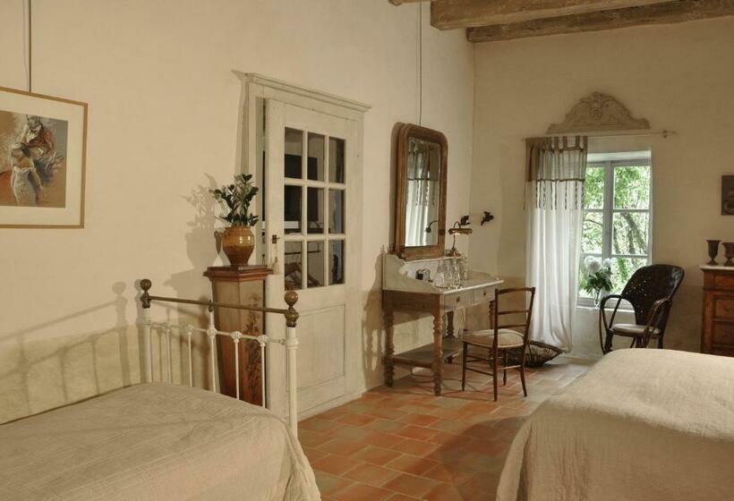 חדר דלוקס, Le Relais De Roquefereau