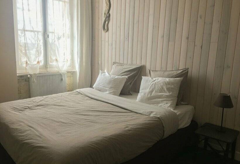 스탠다드 룸, Les Gués Rivières