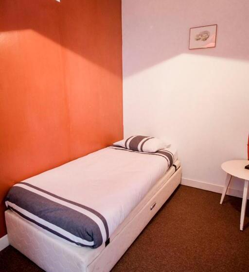 스탠다드 룸, Les Gués Rivières