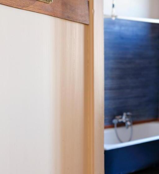 패밀리 룸, Les Gués Rivières