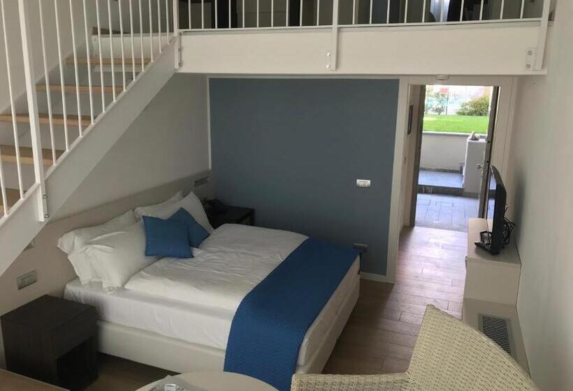 Family Suite, Vischi