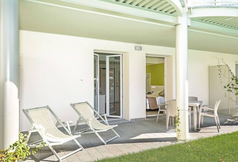 Семейный Номер, Vischi