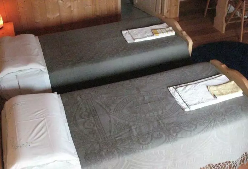 Comfort Kolmen Hengen Huone, Bioagriturismo Vegan Campo Di Cielo
