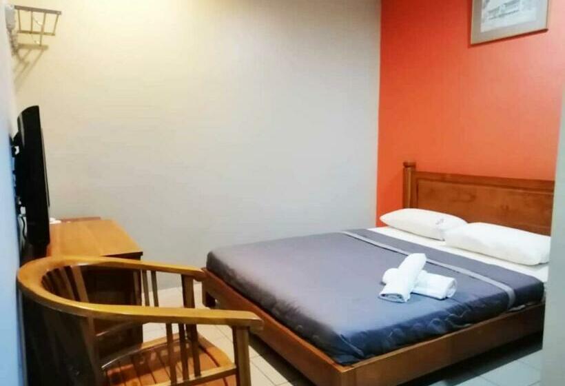 标准间, Johns Place