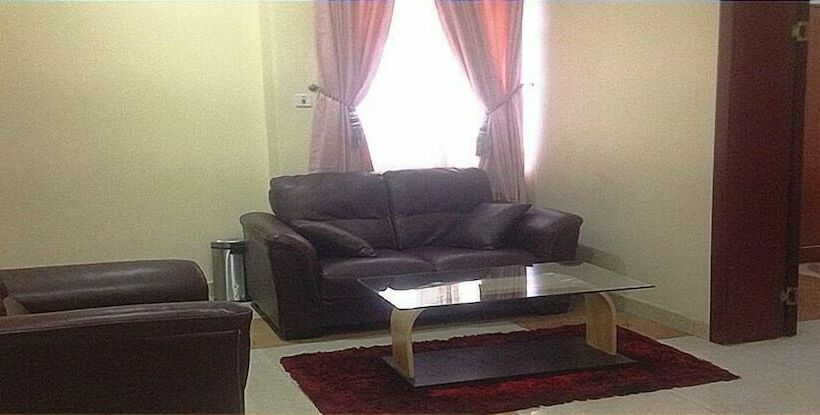 سوئیت خانواده 2 خوابه, Newton Park Hotels & Resort