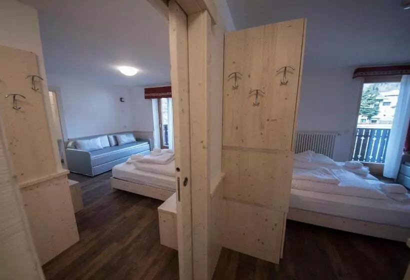 Suite, Niagara