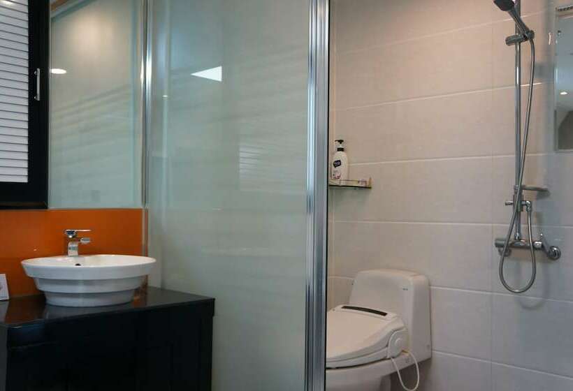 Quarto Estandar, Novaluz Tourist