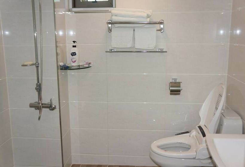 Quarto Estandar, Novaluz Tourist