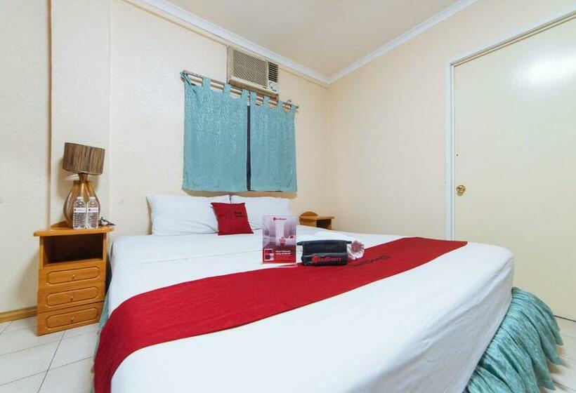 Номер Стандарт, Reddoorz @ Clarkview 21st Street Angeles City