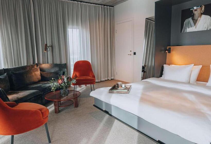 Полулюкс Кровать Кинг, Story Hotel Studio Malmo, Part Of Jdv By Hyatt