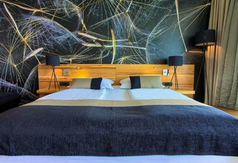 디럭스 테라스 룸 바다 전망, Villa Margaret