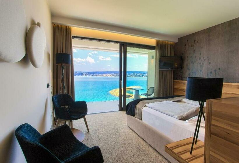 디럭스 테라스 룸 바다 전망, Villa Margaret