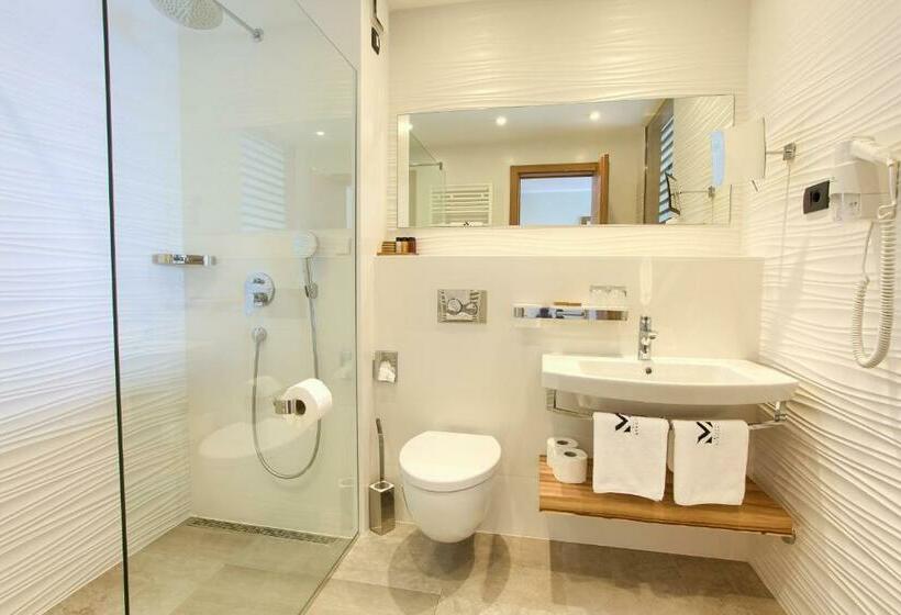 디럭스 테라스 룸 바다 전망, Villa Margaret