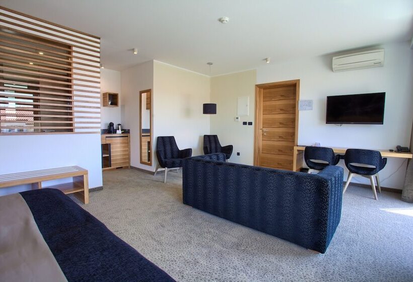 주니어 스위트 측면 바다 전망, Villa Margaret