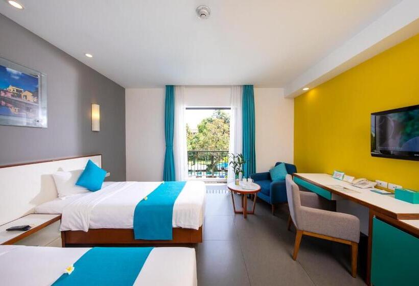 标准间带游泳池, êmm Hotel Hoi An