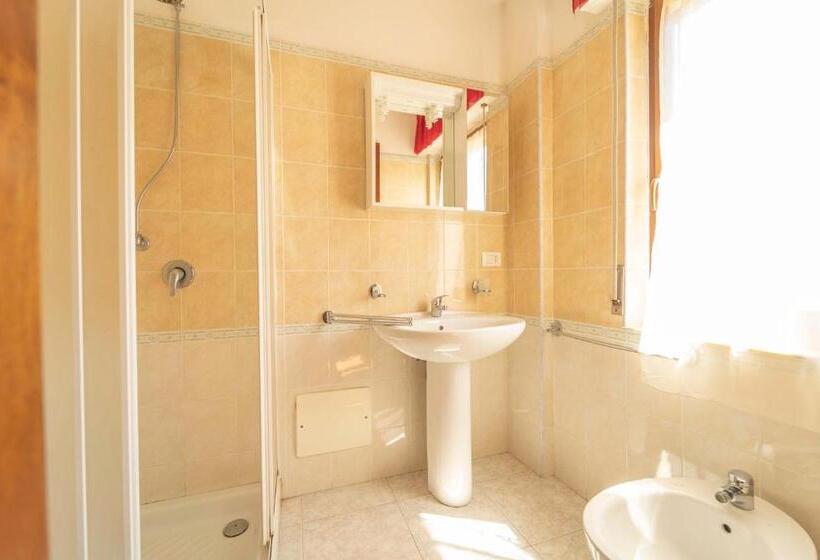 חדר סטנדרט, L Aragosta